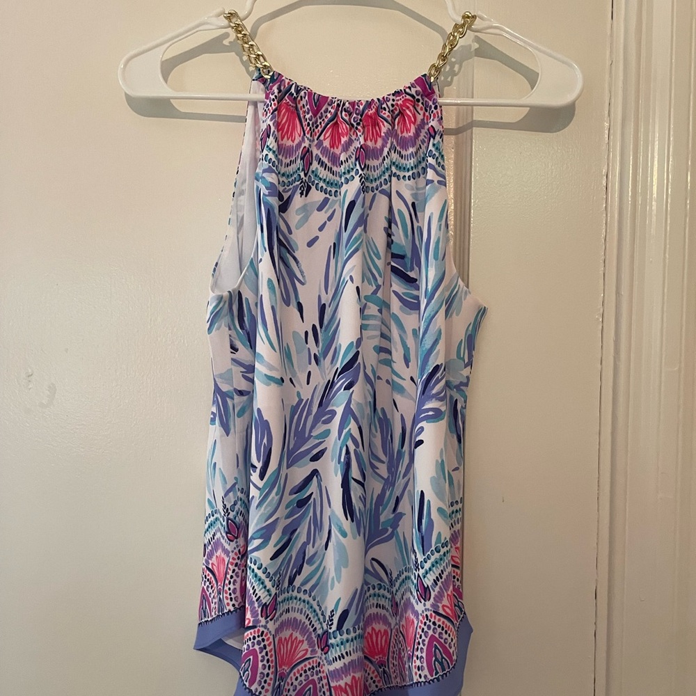 NWT Lilly Pulitzer Flock Together Engineered Top in a size XS